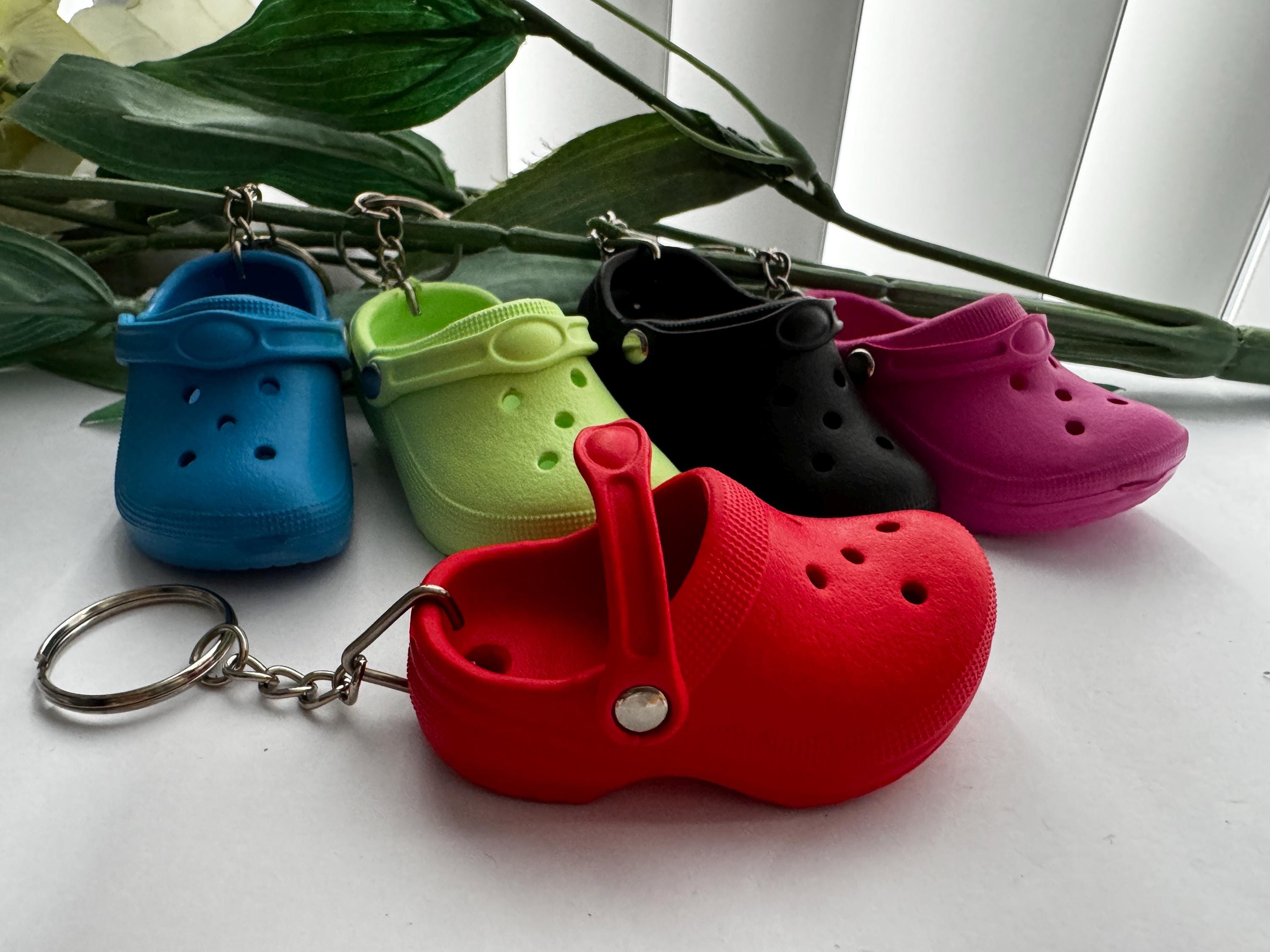 Shoe Keychain, Novelty Keychain, Croc Shoe Keyrings,summer Keychains ...