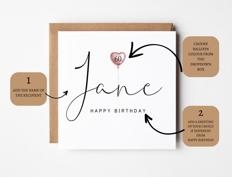 K&ouml;nnte beinhalten: Eine personalisierbare Geburtstagskarte mit dem Namen "Jane" und einem rosafarbenen herzf&ouml;rmigen Ballon mit der Nummer "60" darauf. Der Text "Happy Birthday" steht unter dem Namen. Sie k&ouml;nnen die Farbe des Ballons aus einem Dropdown-Men&uuml; ausw&auml;hlen.