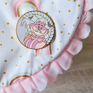 Pin inspired by the Cheshire cat in Alice in Wonderland - Halloween theme