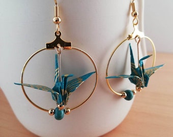 Boucles d'oreilles grues origami papier turquoise, grues origami créoles dorées, grues origami papier turquoise