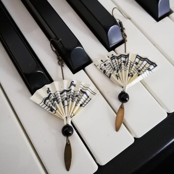 Boucles d'oreilles éventail origami papier musique, bijou éventail origami papier musique