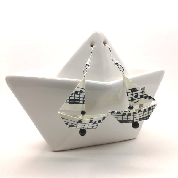 Bateaux origami papier musique, boucles d'oreilles bateaux à voile papier