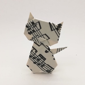 Carta musicale per gatti spilla Origami