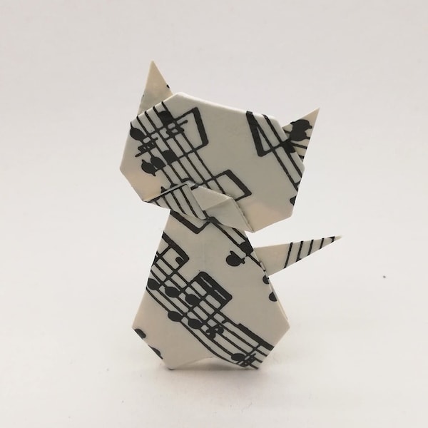 Broche en origami chat papier musique