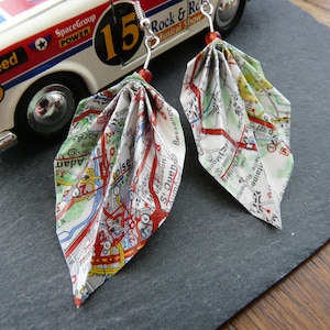 Origami oorbellen vellen wegenkaart papier