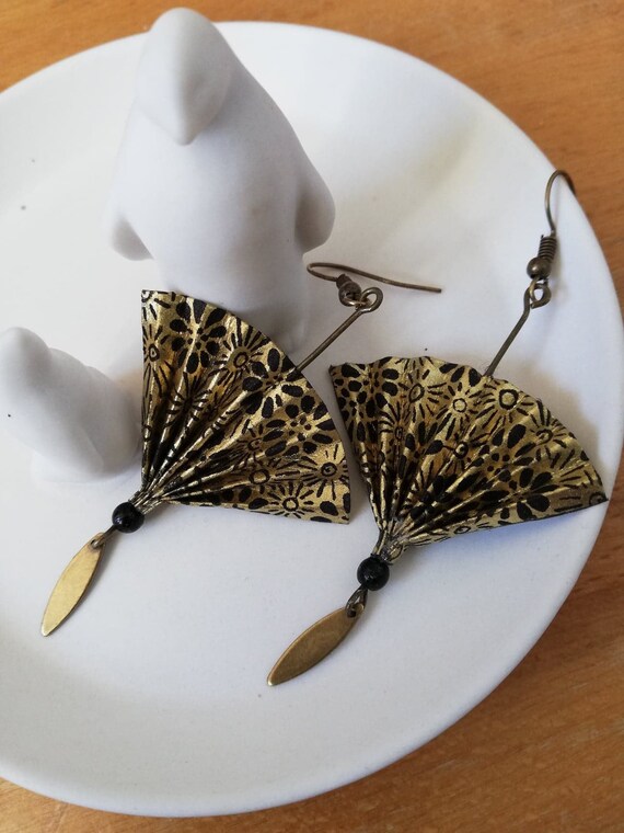 Black and Gold Origami Fan Earrings Black and Gold Origami Paper Fan Jewelry Etsy Canada