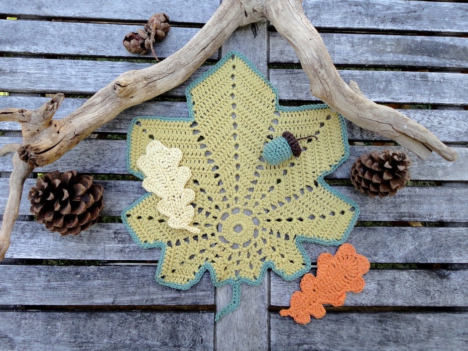 Napperon Au Crochet Vert Jaune, Motif Feuille Érable Automne en Coton Moutarde et Foncé avec Gland F