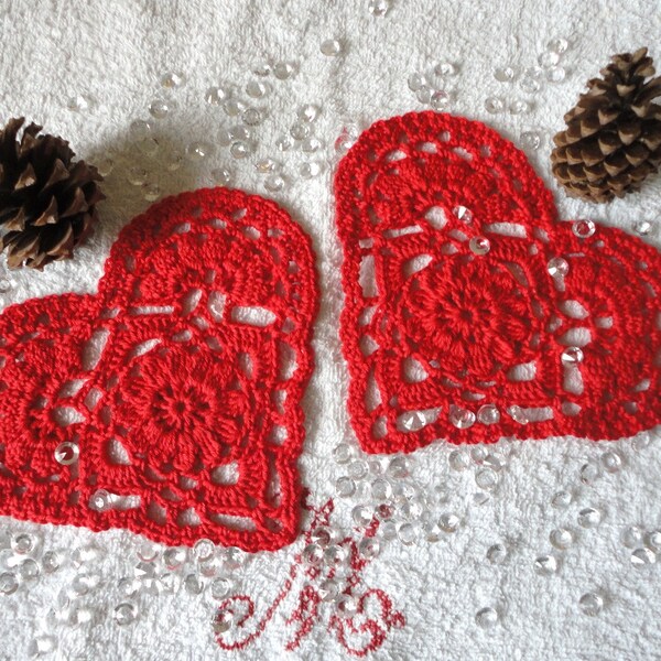 2 sous-tasse coeur rouge au crochet / napperon / sous-verre, tête à tête - fête saint-valentin, fête des mères / set de table