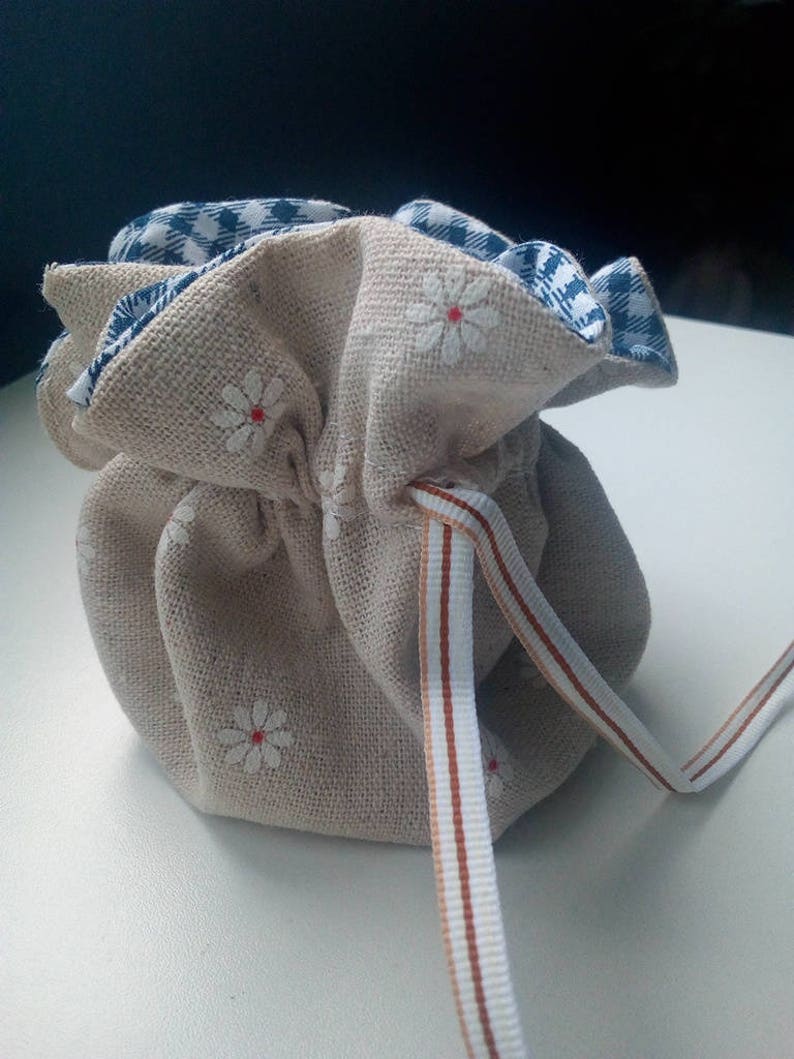 Small purse gift plate handmade cottonlinen 11