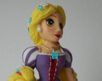 Torta fondant princesa Rapunzel enredados