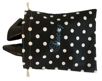 Sac à chaussures de voyage personnalisé noir à pois : rangement pour chaussures à monogramme, sac à chaussures de voyage cadeau brodé pour chaussures de voyage