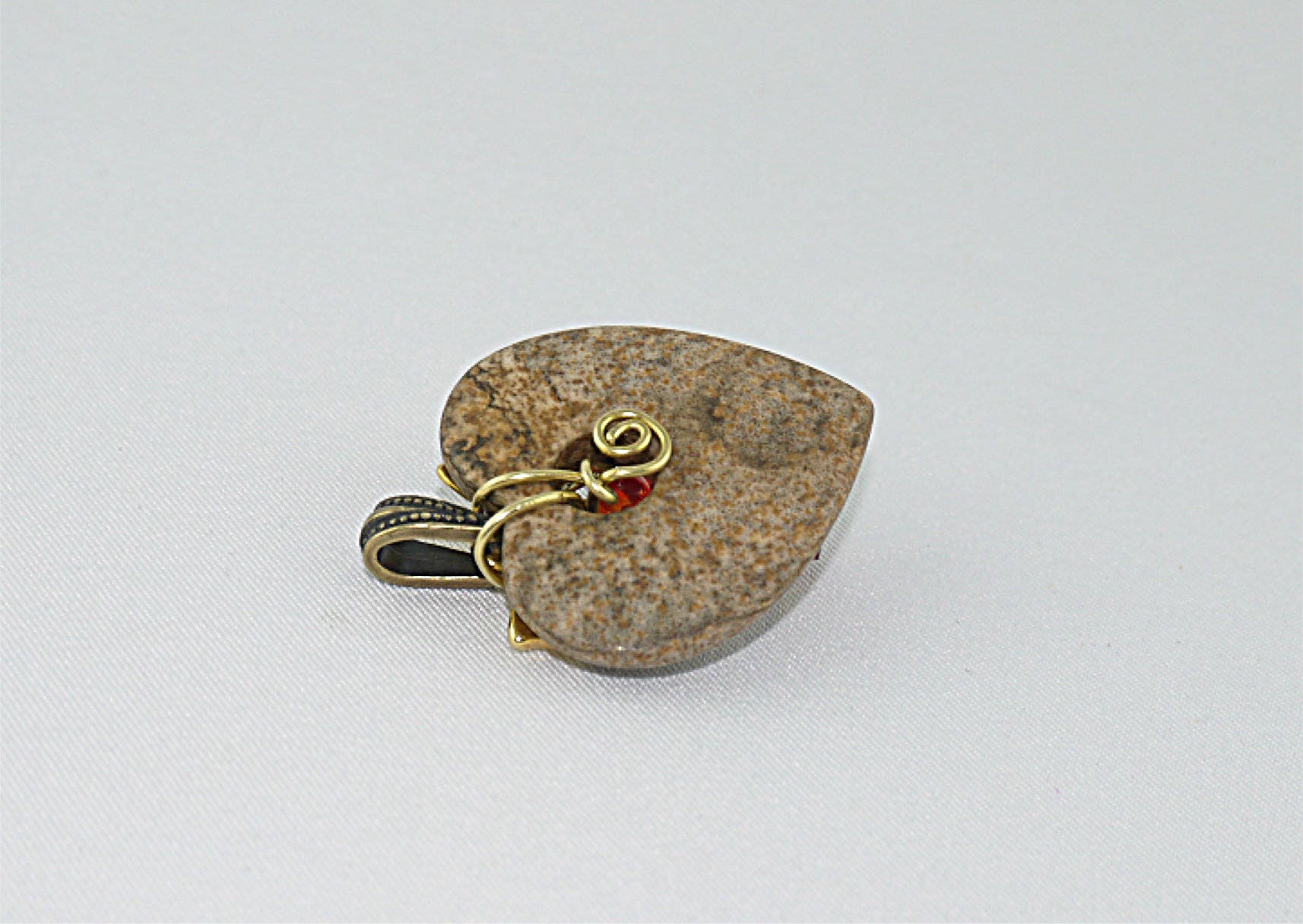 Bracelet rétro multi-brins méditerranéen rouge foncé corail