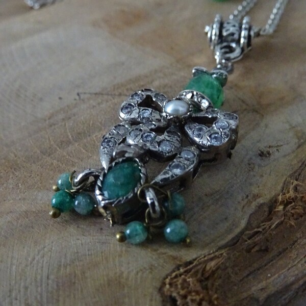 Collier vintage "Marie-Antoinette", collier rétro, collier femme ancien, avec émeraude et zircon