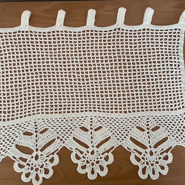 Paire de rideaux brise-vue ou cantonnières fait main au crochet