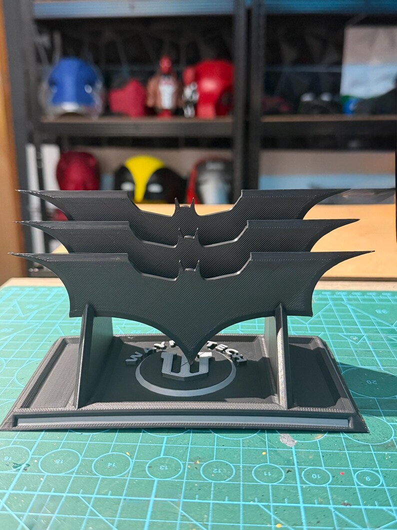 Cosplay Prop 3D Printed Batarangs image 19