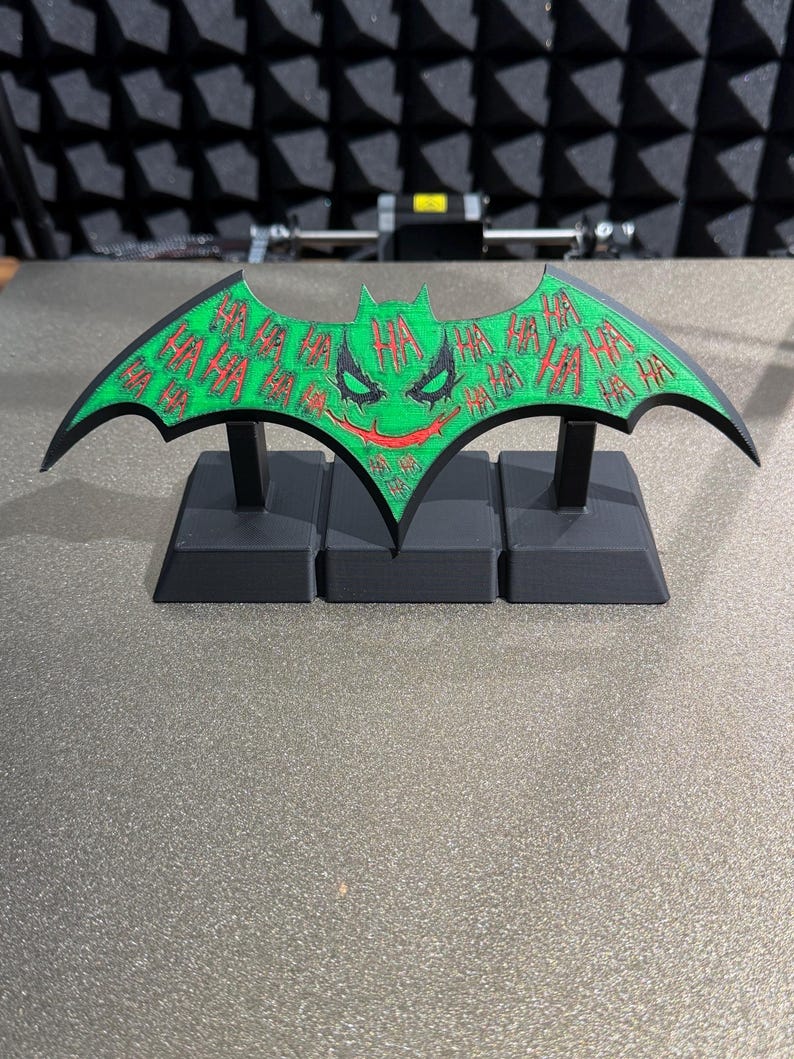 Cosplay Prop 3D Printed Batarangs image 13