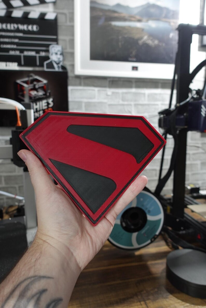 3D Printed Superhero Emblems KingdomCome Superman
