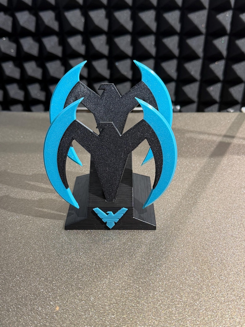 Cosplay Prop 3D Printed Batarangs image 10