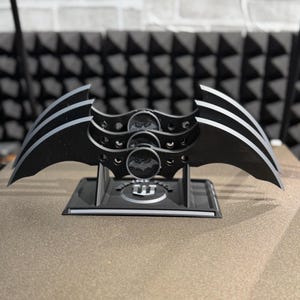 Cosplay Prop 3D Printed Batarangs image 2