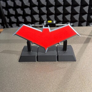 Cosplay Prop 3D Printed Batarangs image 9