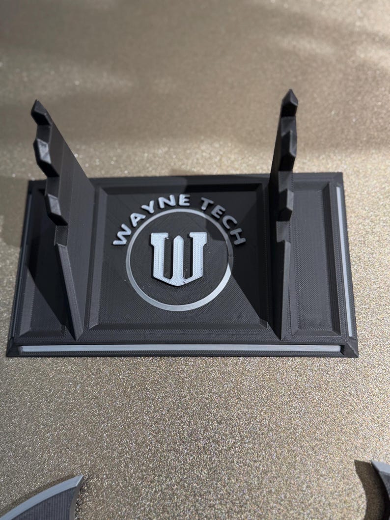 Cosplay Prop 3D Printed Batarangs image 11