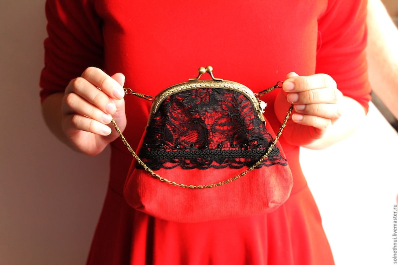 Red black bag flamenco Red velvet clutch Kiss lock Coin wallet Metal frame Kiss Lock Coin Purse Gift for her Metal Frame Purses