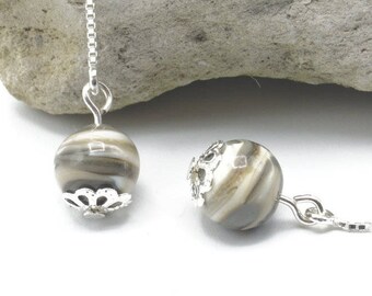 Marbled gray Lampwork - A41 glass beads earrings