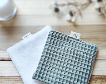 Set of 4 washable makeup remover wipes in honeycomb weave and ultra-soft bamboo sponge - choice of colors - Handmade