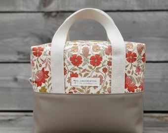 Insulated Lunch Bag - 3 sizes - several prints available - lunch bag - Handmade