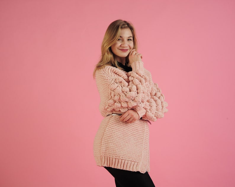 Chunky knit cardigan.Cocoon cardigan.Hand knit cardigan.Pink knit cardigan with free delivery