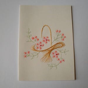 Carte brodée panier fleuri n° 7