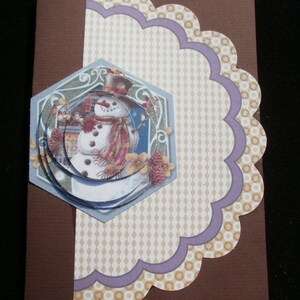 89 Carte de voeux bonhomme de neige en forme exagonale