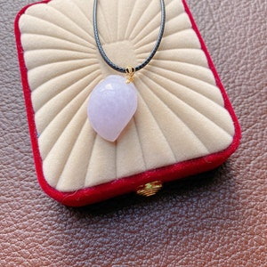 Grade A Burmese Lavender Jadeite Jade peach pendant 18K yellow gold