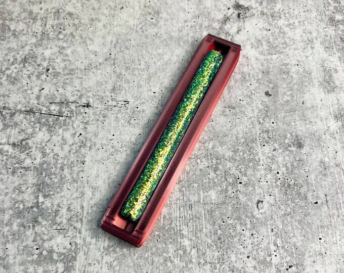 Epoxy Pen Cradle - Glitter Pen Cradle - Red / Black