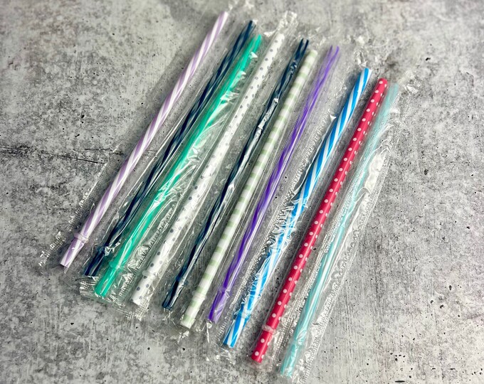 10 Plastic Drinking Straws - Assorted Colors - Party - Entertaining - L1