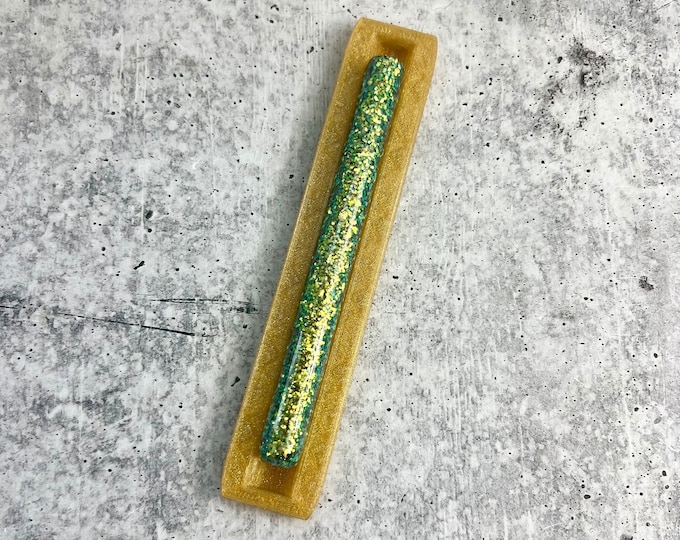 Epoxy Pen Cradle - Glitter Pen Cradle