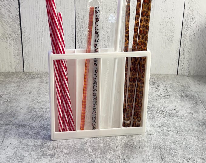 SCRATCH & DENT - Compact 3D Printed Straw Organizer - Straw Holder - Kitchen Organizer -- White