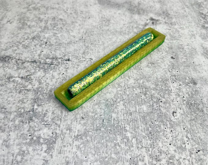 Glitter Epoxy Pen Cradle