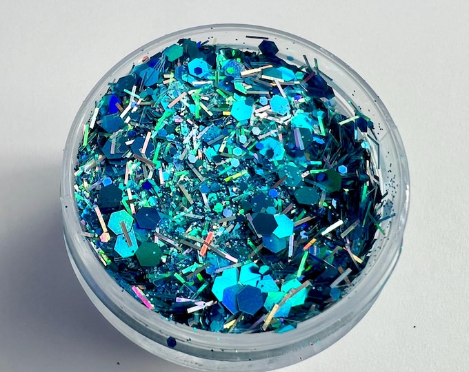 CLEARANCE - Icicle Glitter - Available in 1 oz