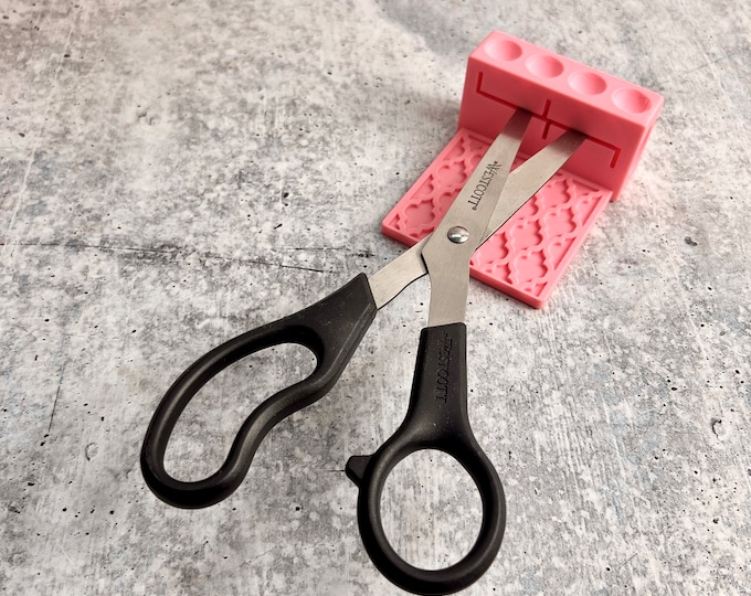 UV Adapter for Scissors - Glitter Scissor Adapter - Trauma Scissors - PINK
