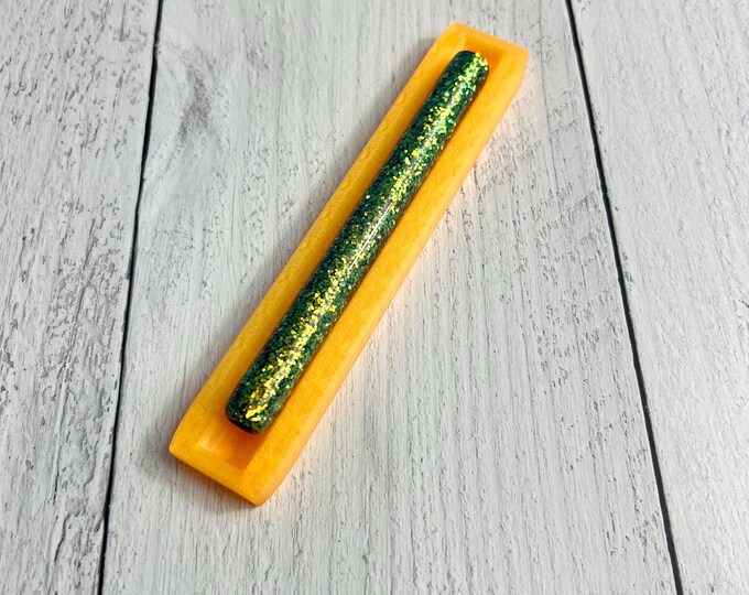 Epoxy Pen Cradle - Glitter Pen Cradle