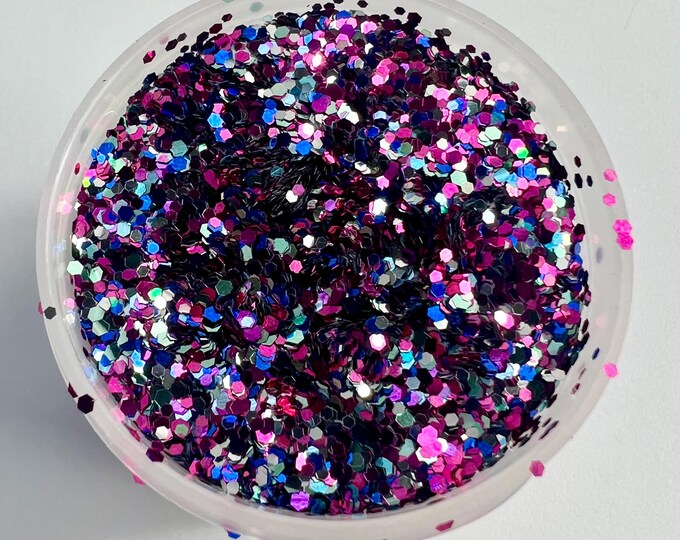 JUNE CLEARANCE - Periwinkle Glitter Mix - 2 oz