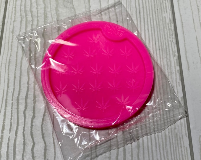 JUNE CLEARANCE - Small Leaf Car Coaster Silicone Mold 2.6"