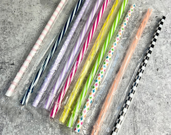 10 Plastic Drinking Straws - Assorted Colors - Party - Entertaining - W3