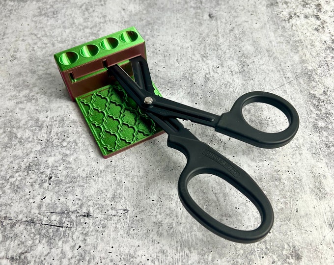 UV Adapter for Scissors - Glitter Scissor Adapter - Trauma Scissors