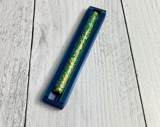 Epoxy Pen Cradle - Glitter Pen Cradle