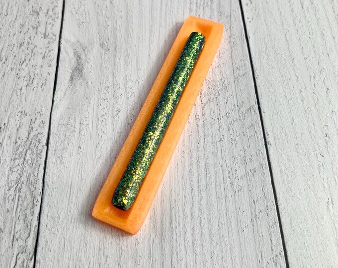 Epoxy Pen Cradle - Glitter Pen Cradle
