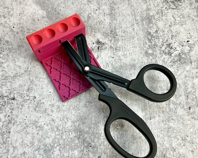 UV Adapter for Scissors - Glitter Scissor Adapter - Trauma Scissors