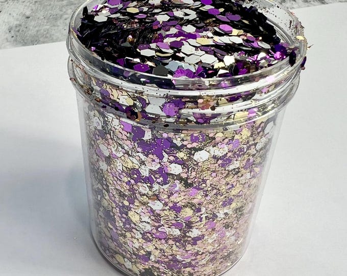 JUNE CLEARANCE - Glitter Mix - 4 oz