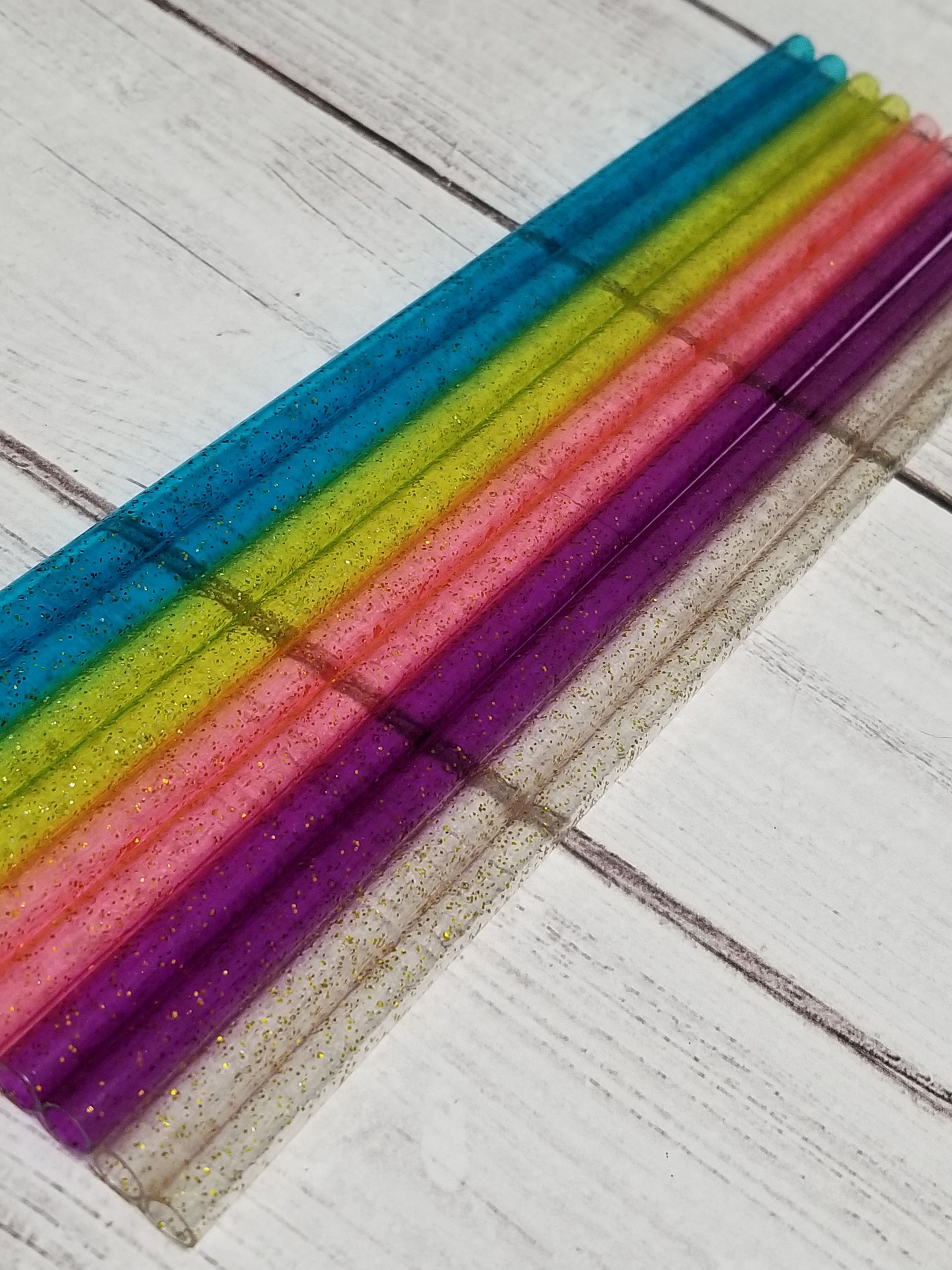 10 Plastic Glitter Drinking Straws Assorted Colors Party Entertaining